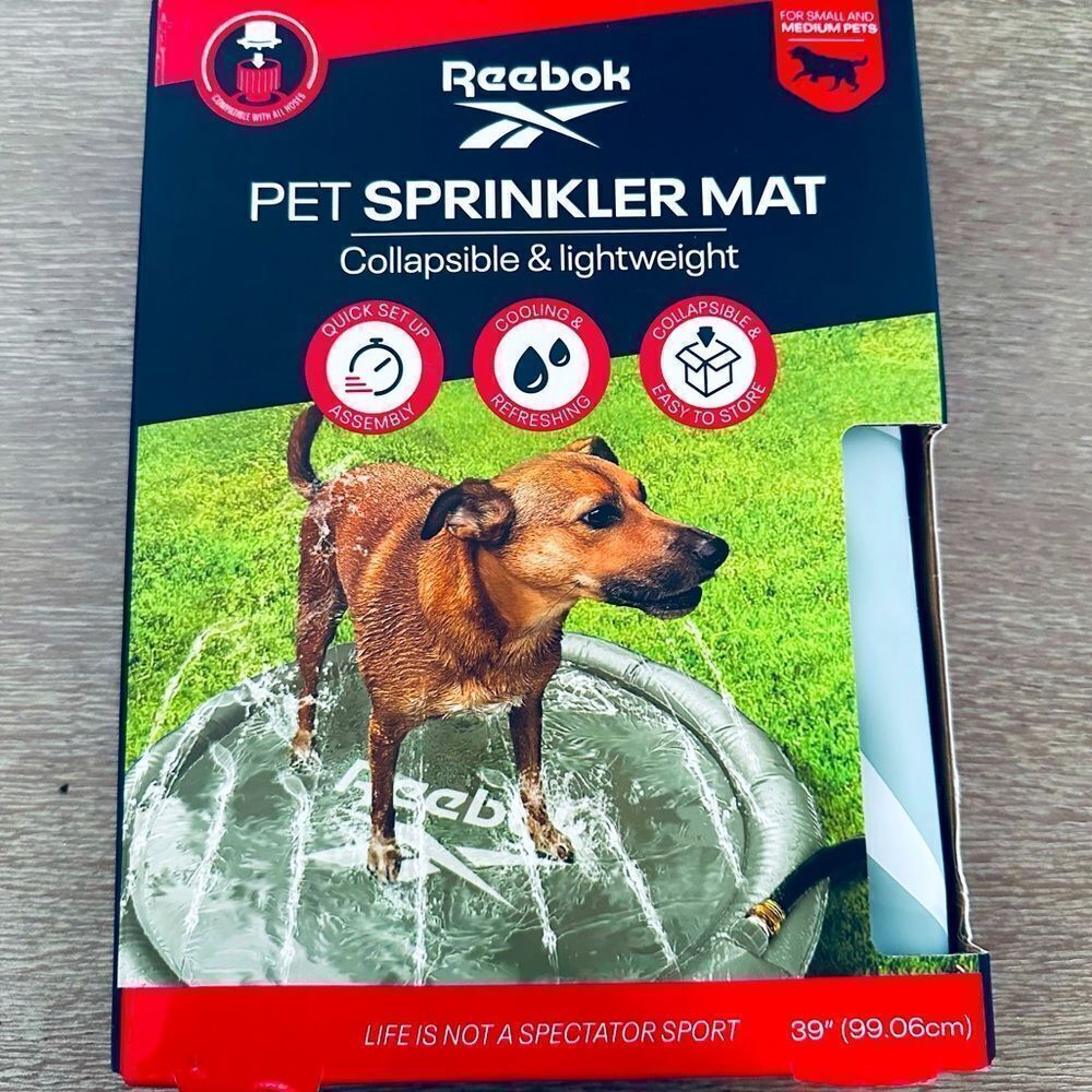 Reebok Dog Pet Sprinkler Mat Outdoor Water Sports